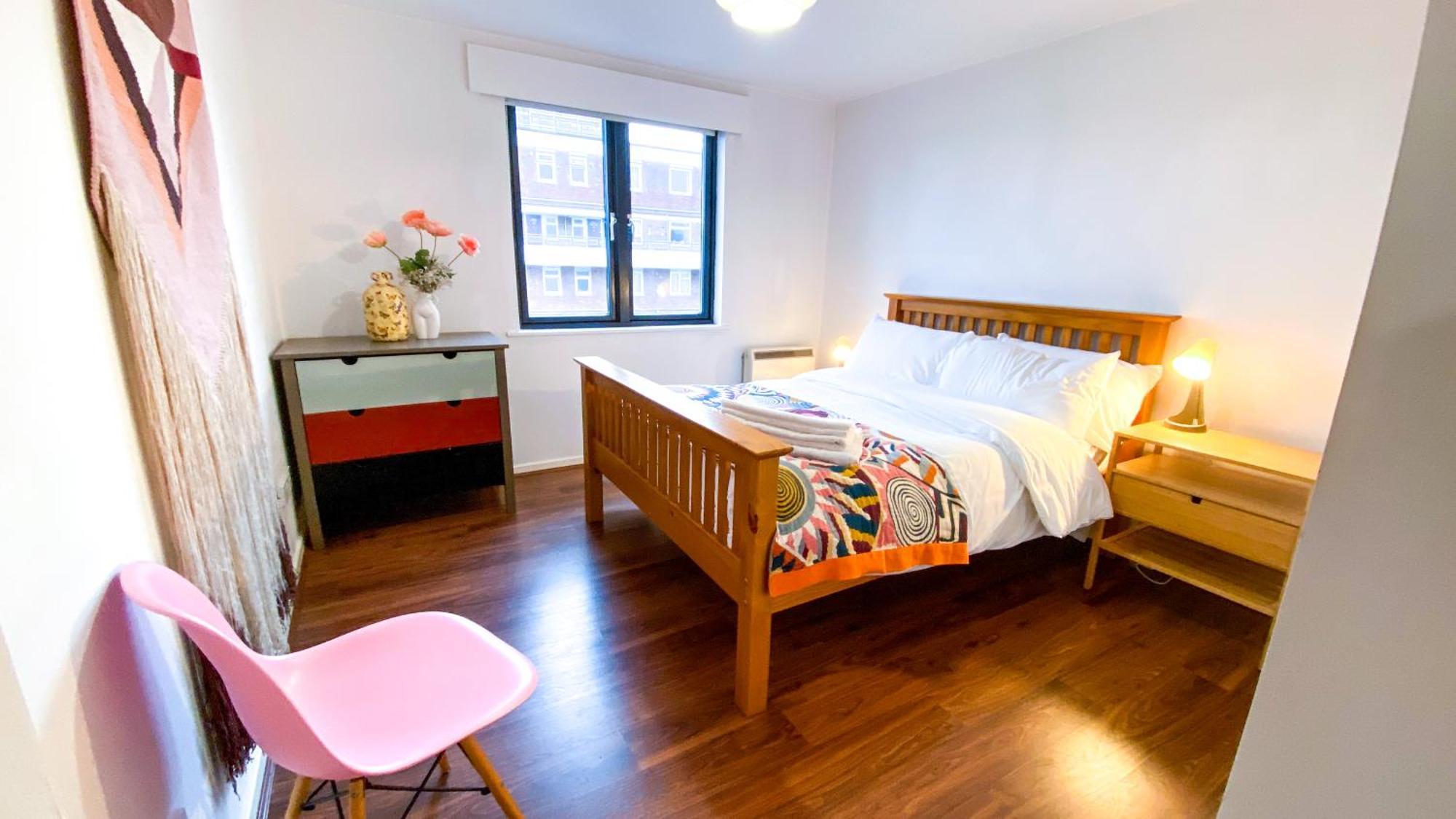2 Bed Shoreditch Home With Parking Londýn Exteriér fotografie