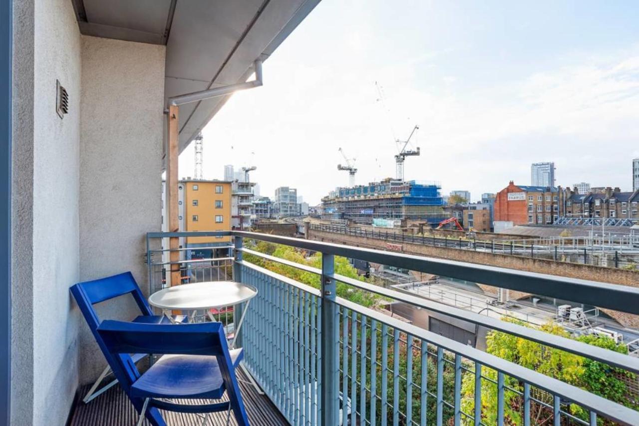 2 Bed Shoreditch Home With Parking Londýn Exteriér fotografie